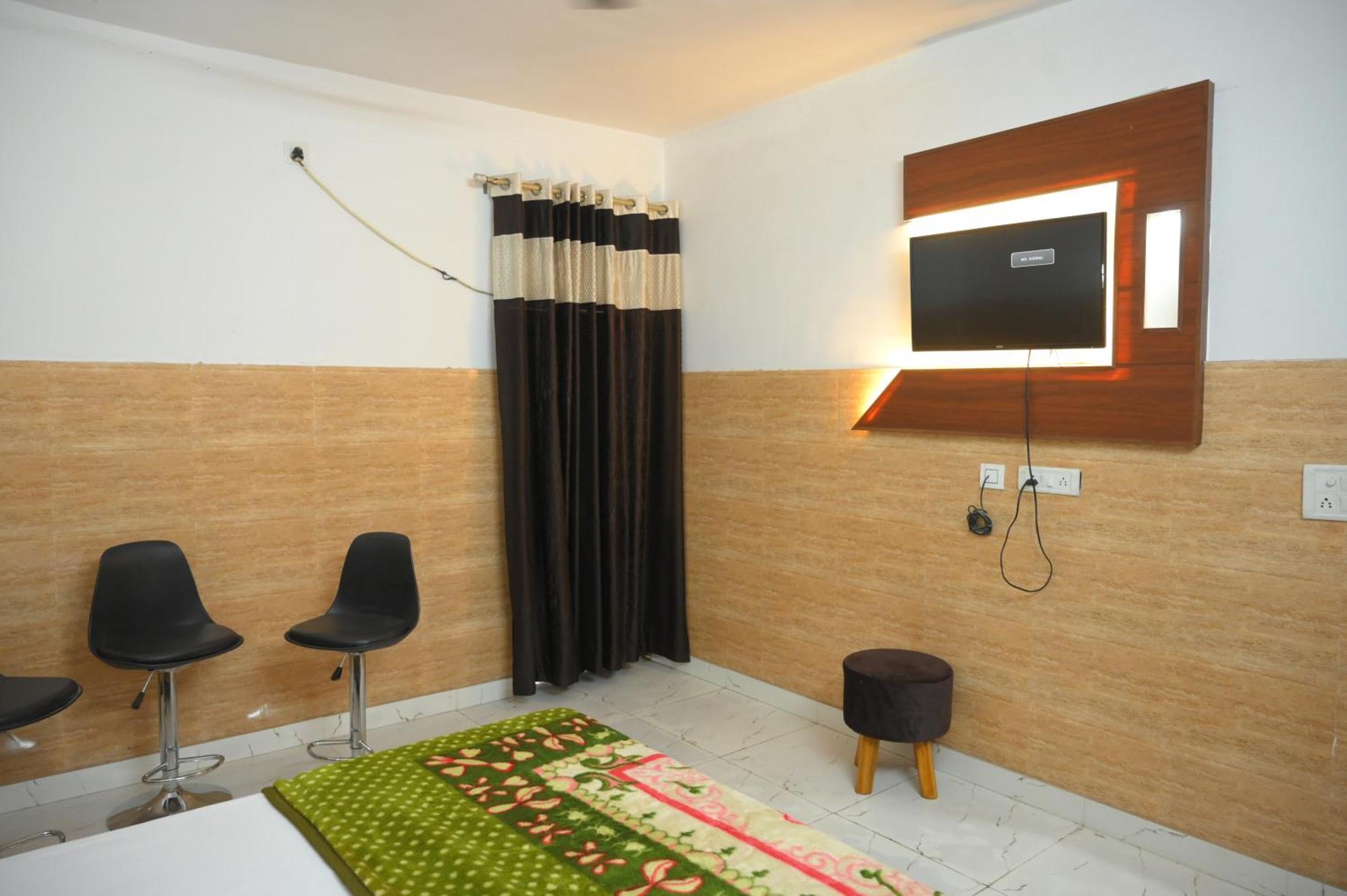 Hotel Starlight Meerut Exterior photo