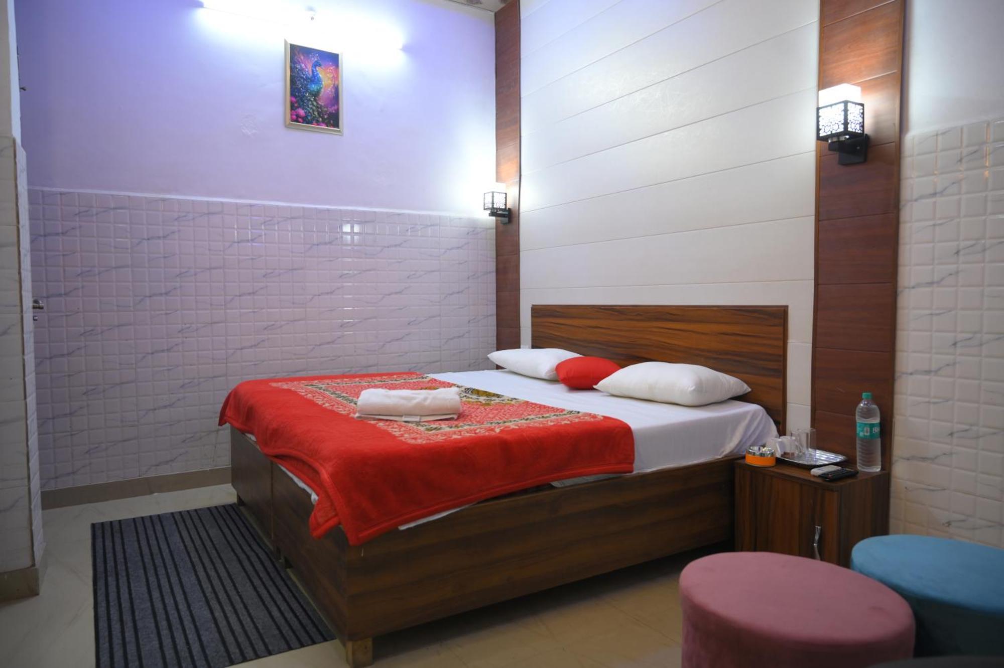 Hotel Starlight Meerut Exterior photo